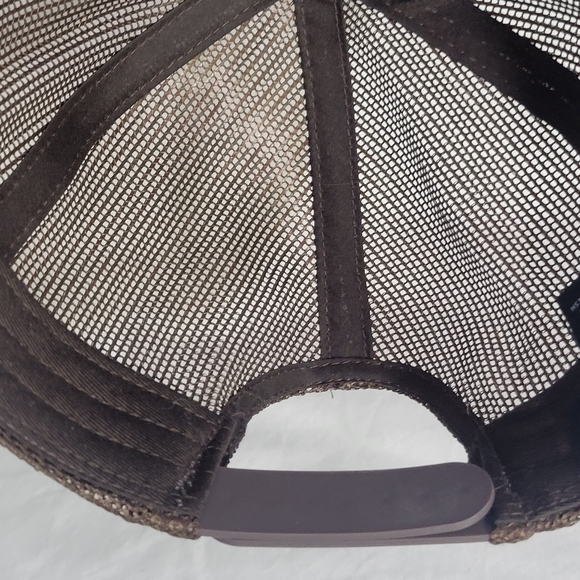 Men's Port Authority Leather Patch Trucker Snapback Workwear Hat Equestrian - Picture 13 of 16